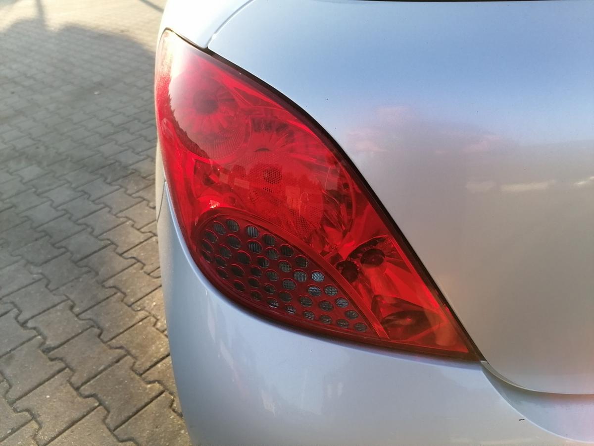 Peugeot 207 original R&uuml;cklicht R&uuml;ckleuchte Schlussleuchte links Bj.2007